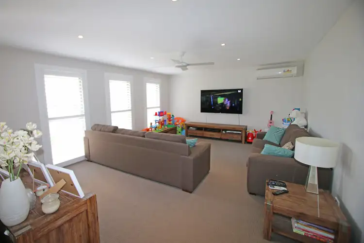 Second view of Homely house listing, 4 Palona Place, Ashmore QLD 4214