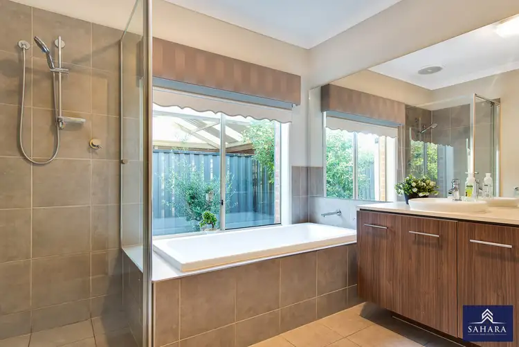 Sixth view of Homely house listing, 29 Melfin Drive, Hillside VIC 3037