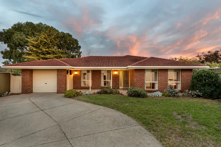 4 Evans Court, Woodcroft SA 5162