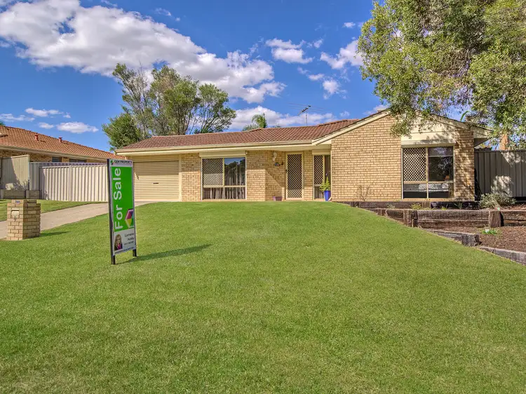 4 Taylor Close, Leda WA 6170