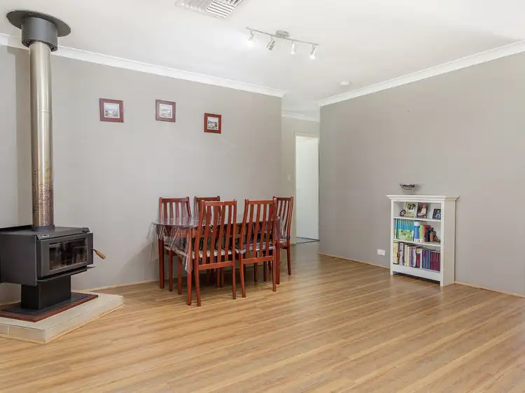 Third view of Homely house listing, 4 Taylor Close, Leda WA 6170