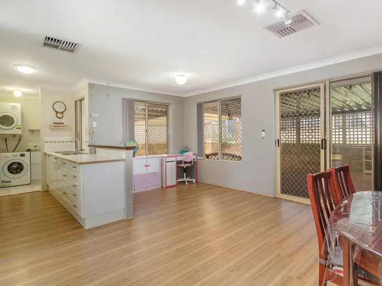 Fifth view of Homely house listing, 4 Taylor Close, Leda WA 6170