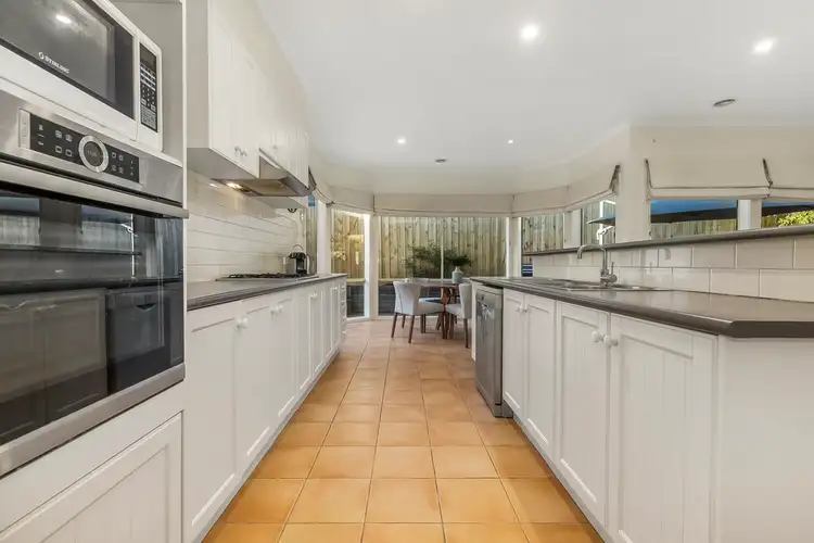 Sixth view of Homely house listing, 9 Sunshine Close, Greensborough VIC 3088