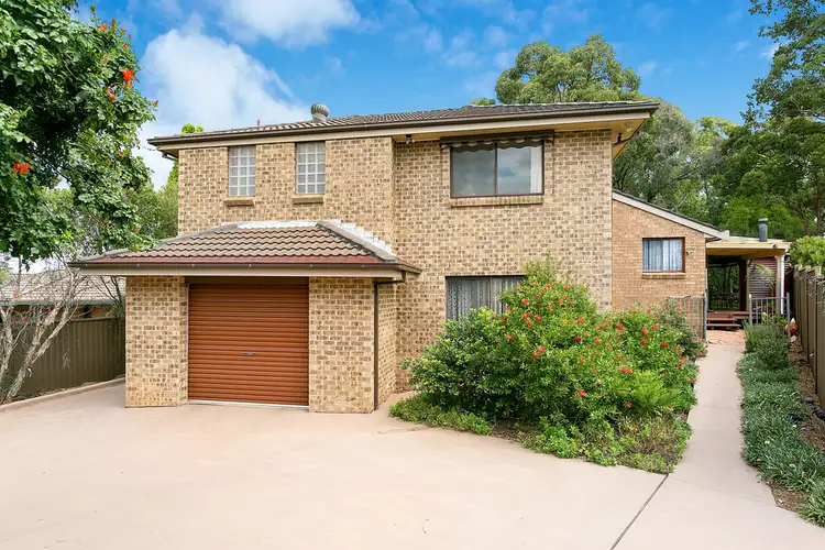 4 Wewak Place, Bossley Park NSW 2176