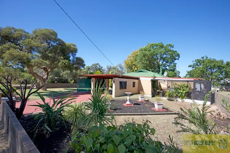 1 Elatine Place, Pinjarra WA 6208