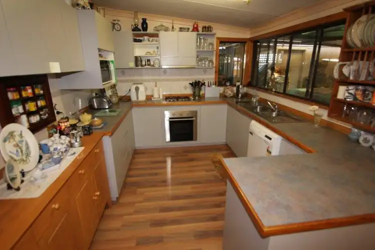 Second view of Homely house listing, 33 French Avenue, Merredin WA 6415