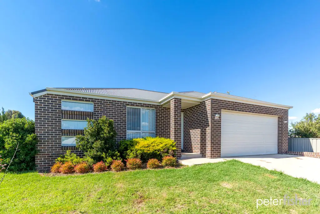 Main view of Homely house listing, 1/13 Turquoise Way, Orange NSW 2800