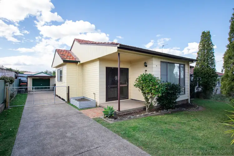 86 Collinson Street, Tenambit NSW 2323
