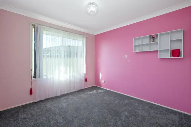 Seventh view of Homely house listing, 10 Lisa Place, Rutherford NSW 2320