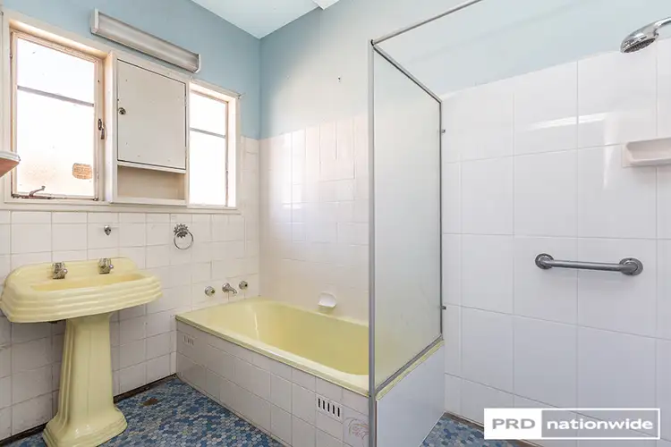 Fifth view of Homely house listing, 4 Joan Street, Tamworth NSW 2340