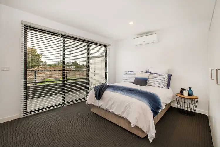 Sixth view of Homely townhouse listing, 2/61 Bondi Road, Bonbeach VIC 3196