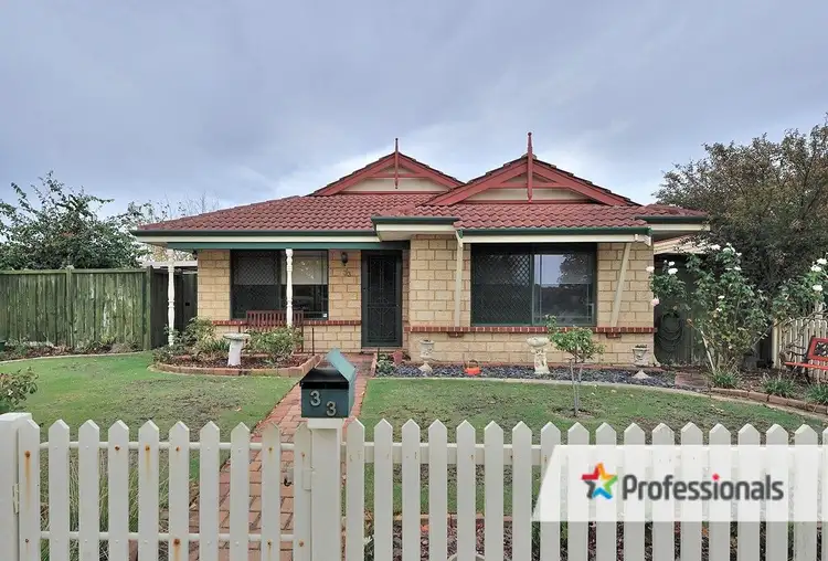 33 Midsummer Circle, Ellenbrook WA 6069