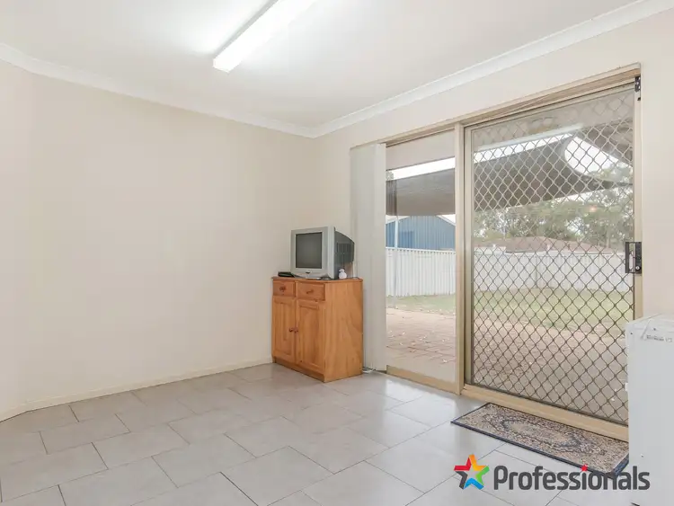 Fourth view of Homely house listing, 6 Conellan Terrace, Parmelia WA 6167