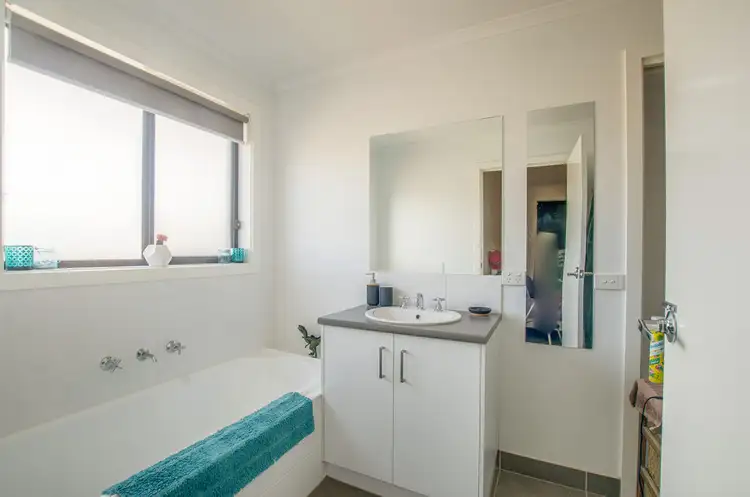 Sixth view of Homely house listing, 2 of 26 Genevieve Ave, Echuca VIC 3564