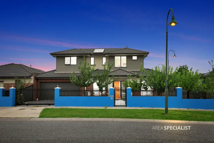 2 Bethune Drive, Hampton Park VIC 3976