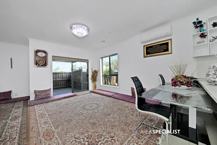 Fifth view of Homely house listing, 2 Bethune Drive, Hampton Park VIC 3976