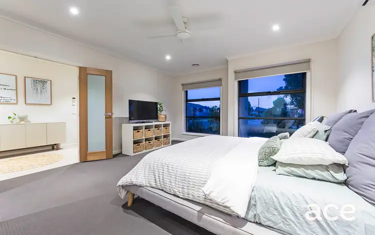 Fifth view of Homely house listing, 31 Fantail Crescent, Williams Landing VIC 3027