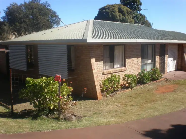 1/69 Ruthven Street
