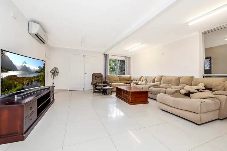 11 Bonaparte Street, Leanyer NT 812