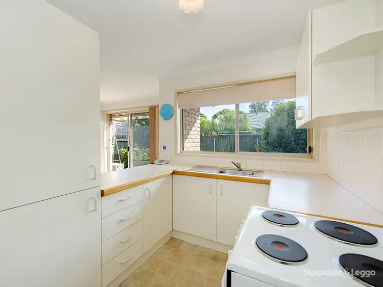 Fifth view of Homely unit listing, 4/3-5 Banksia Place, Rosebud VIC 3939