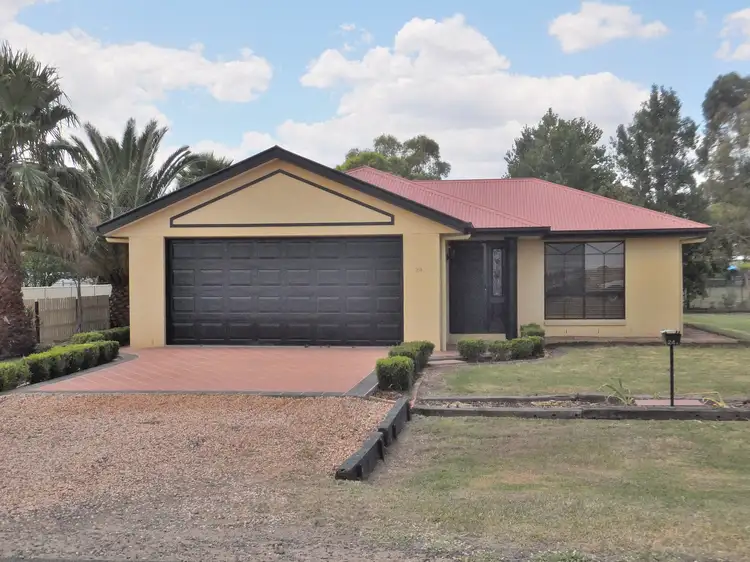 24A South Street, Allora QLD 4362