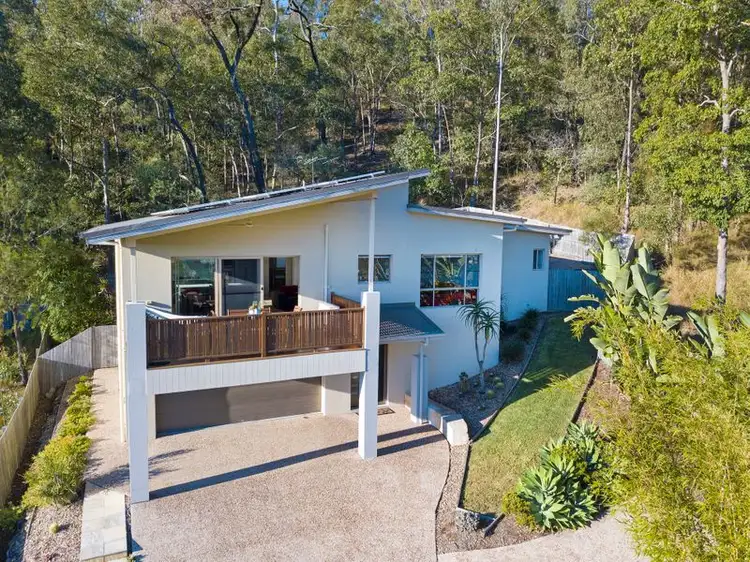 18 Carnarvon Crescent, Waterford QLD 4133