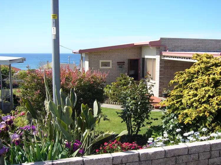 Main view of Homely block of units listing, 11 Hampson Street, Penguin TAS 7316