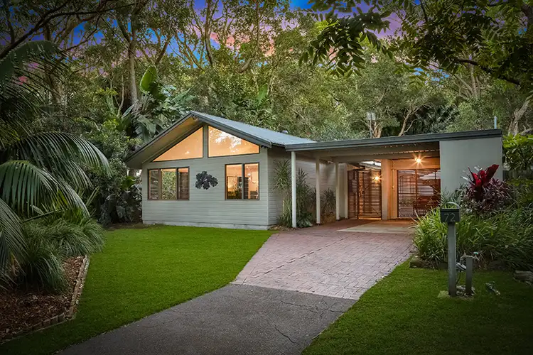 72 Diamond Road, Pearl Beach NSW 2256