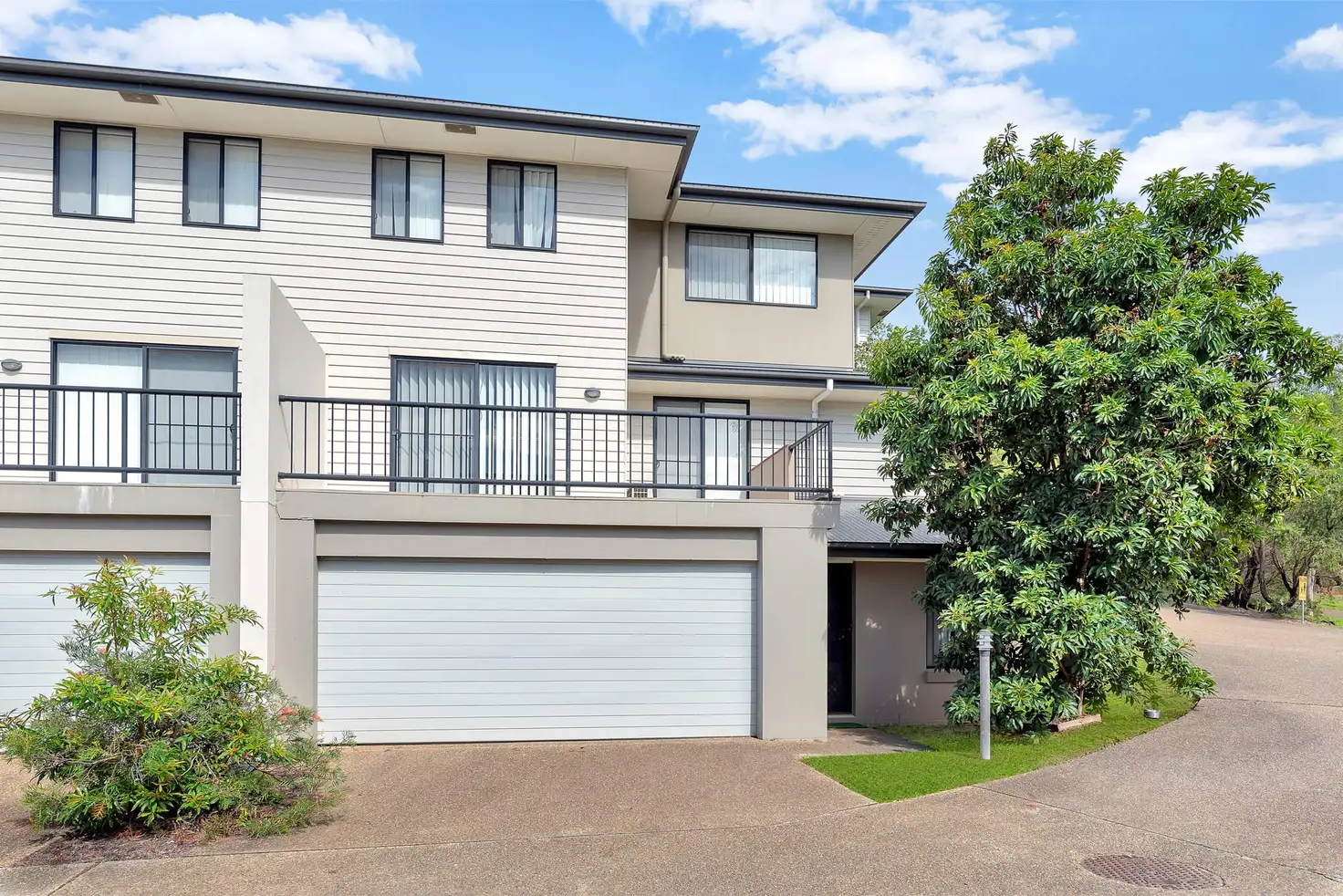 Main view of Homely townhouse listing, 11/5 Faculty Crescent, Mudgeeraba QLD 4213