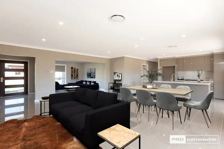 Third view of Homely house listing, 2 Hotson Drive, Tamworth NSW 2340