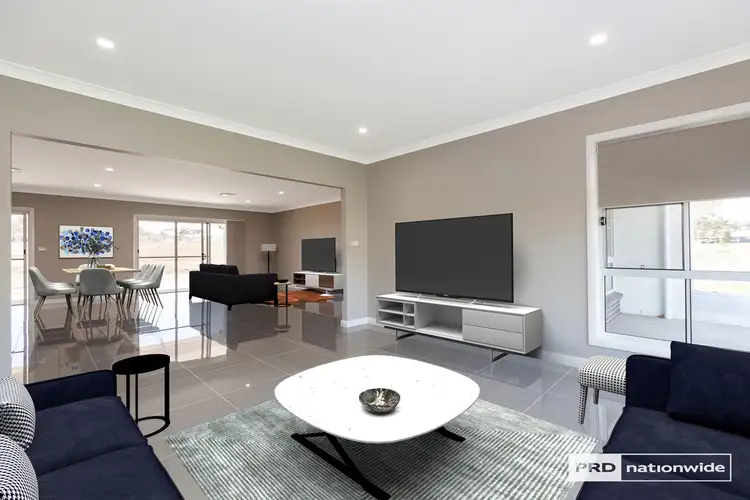 Fifth view of Homely house listing, 2 Hotson Drive, Tamworth NSW 2340