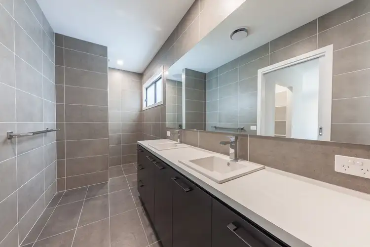 Fifth view of Homely house listing, 74 Yarralumla Drive, Wodonga VIC 3690