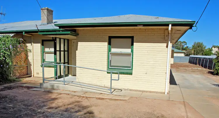 25 Twentieth Street, Renmark SA 5341