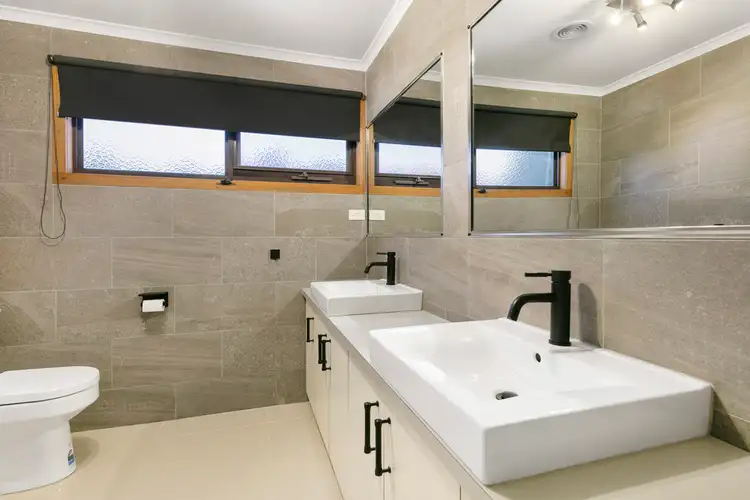 Fourth view of Homely house listing, 3 Waruka Close, Endeavour Hills VIC 3802