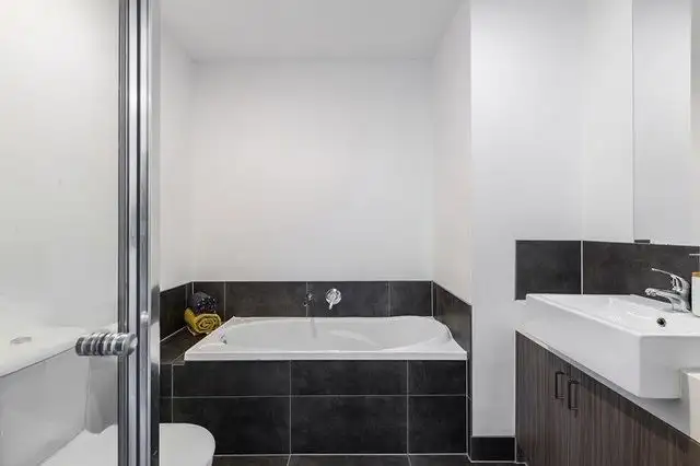 Fifth view of Homely apartment listing, 10/185 Millers Road, Altona North VIC 3025