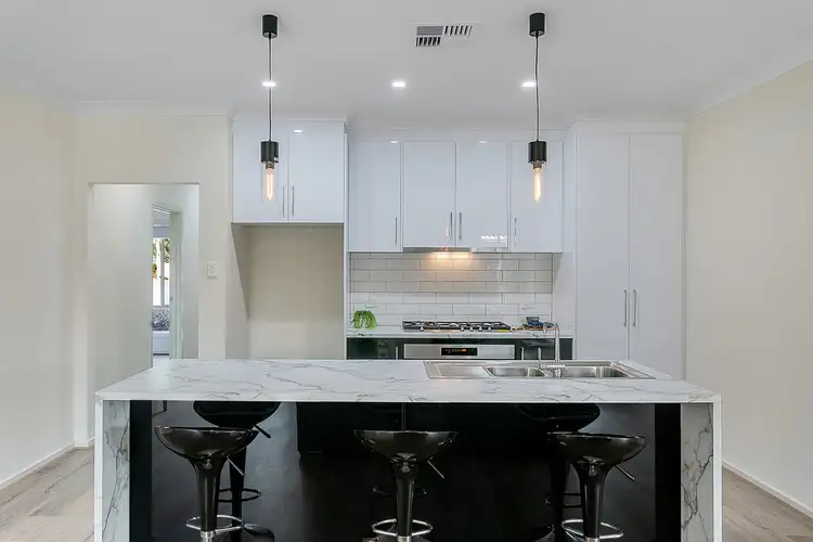 Fifth view of Homely house listing, 15 Jennifer Drive, Morphett Vale SA 5162
