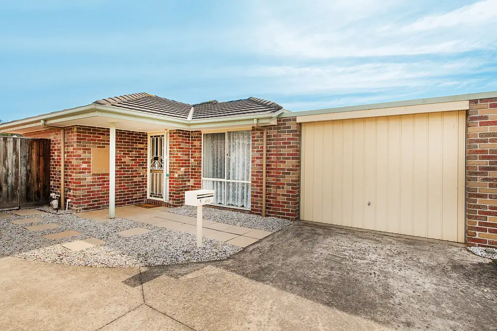 Main view of Homely townhouse listing, 1 Banksia Court, Chelsea VIC 3196