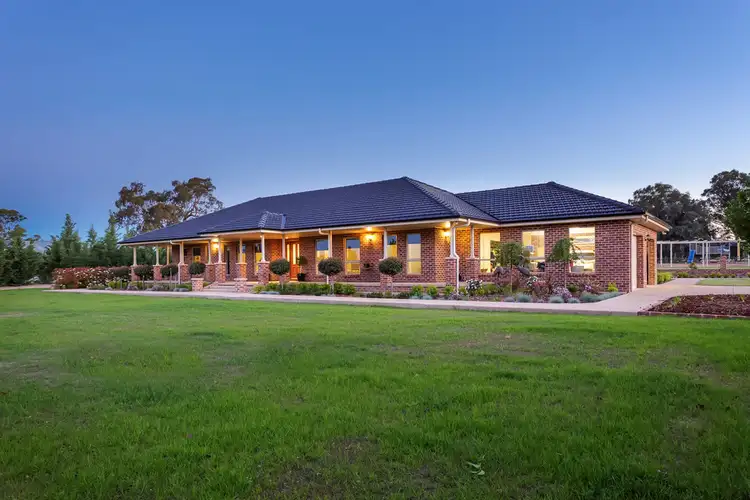 5 Veronica Place, Lake Albert NSW 2650