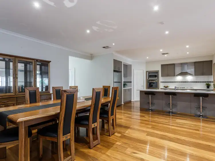 Third view of Homely house listing, 7 Princeton Circuit, Aubin Grove WA 6164