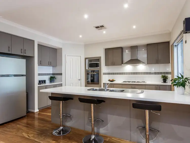 Fifth view of Homely house listing, 7 Princeton Circuit, Aubin Grove WA 6164