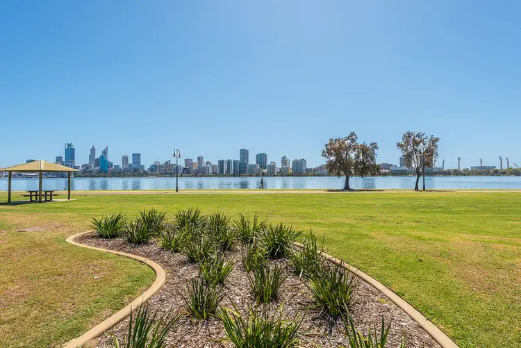 Sixth view of Homely villa listing, 1/6 Manning Tce, South Perth WA 6151