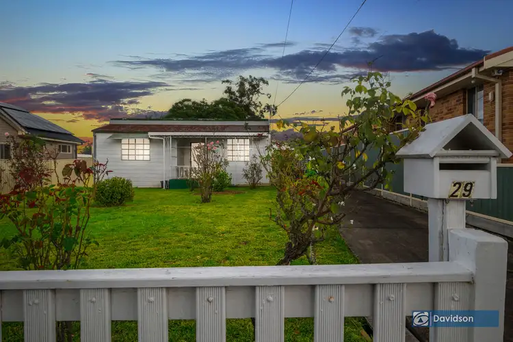 29 Stewart Avenue, Hammondville NSW 2170