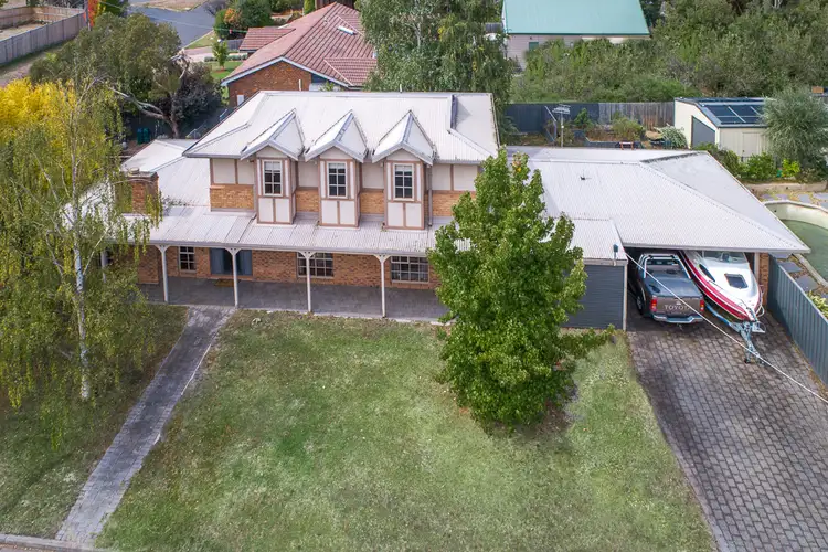 7 Gardiner Street, Gisborne VIC 3437