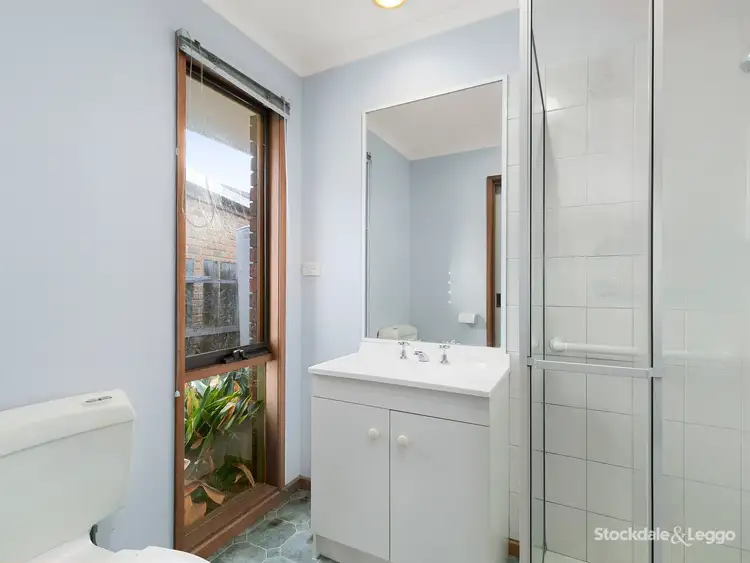 Sixth view of Homely house listing, 5 Clinton Court, Leongatha VIC 3953