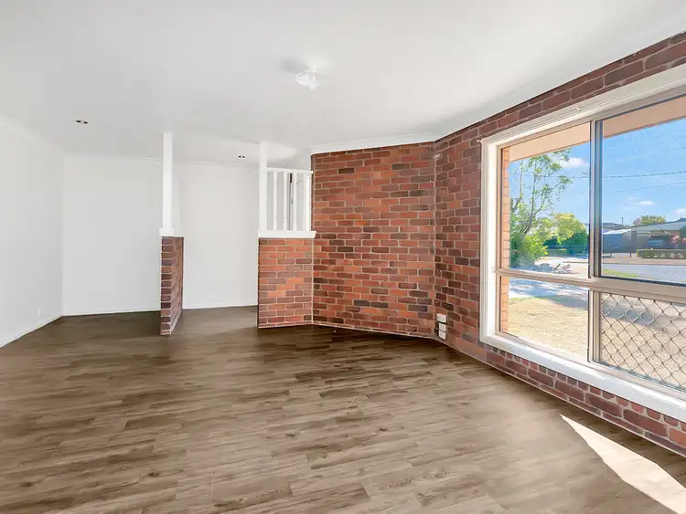 Second view of Homely house listing, 7 Alfred Place, Flinders View QLD 4305