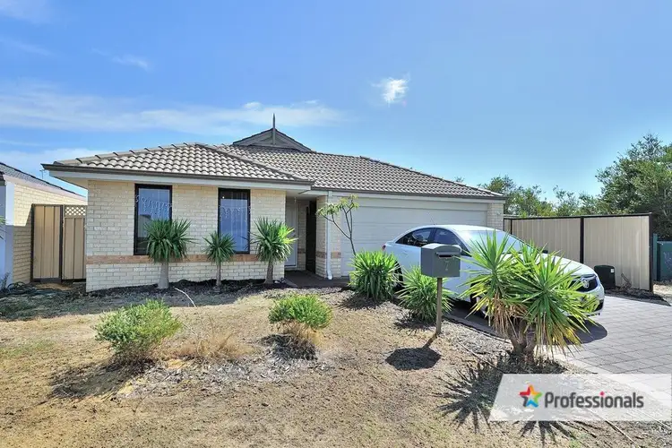 7 Nalgan Court, Carramar WA 6031