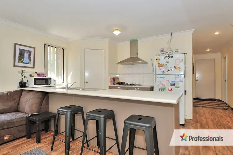 Sixth view of Homely house listing, 7 Nalgan Court, Carramar WA 6031