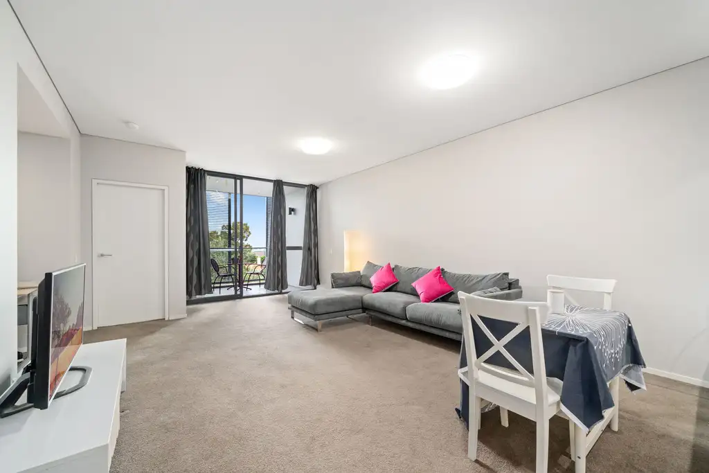 Main view of Homely apartment listing, 303/1-5 Pine Avenue, Little Bay NSW 2036