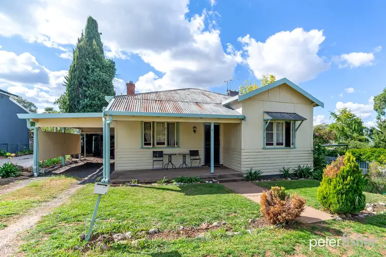 27 Wellington Street, Molong NSW 2866