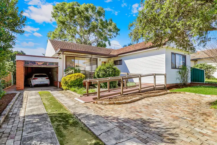 15 Douglas Road, Blacktown NSW 2148